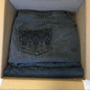 Mystery box of 3 plus size women’s jeans EUC